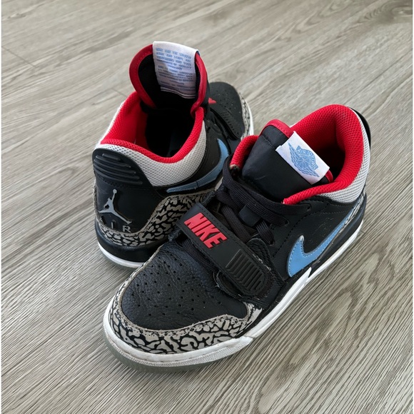 Nike Air Jordan Legacy 312 Low - Picture 2 of 5